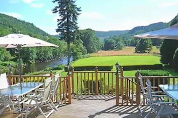 Craig-y-Dderwen Riverside Hotel (Wales)